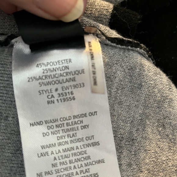 Contemporarie size L cardigan - Picture 14 of 14